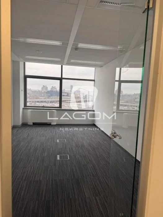 Rent, office space, 838m², Novi Beograd Blok 67, Novi Beograd Sve Podlokacije