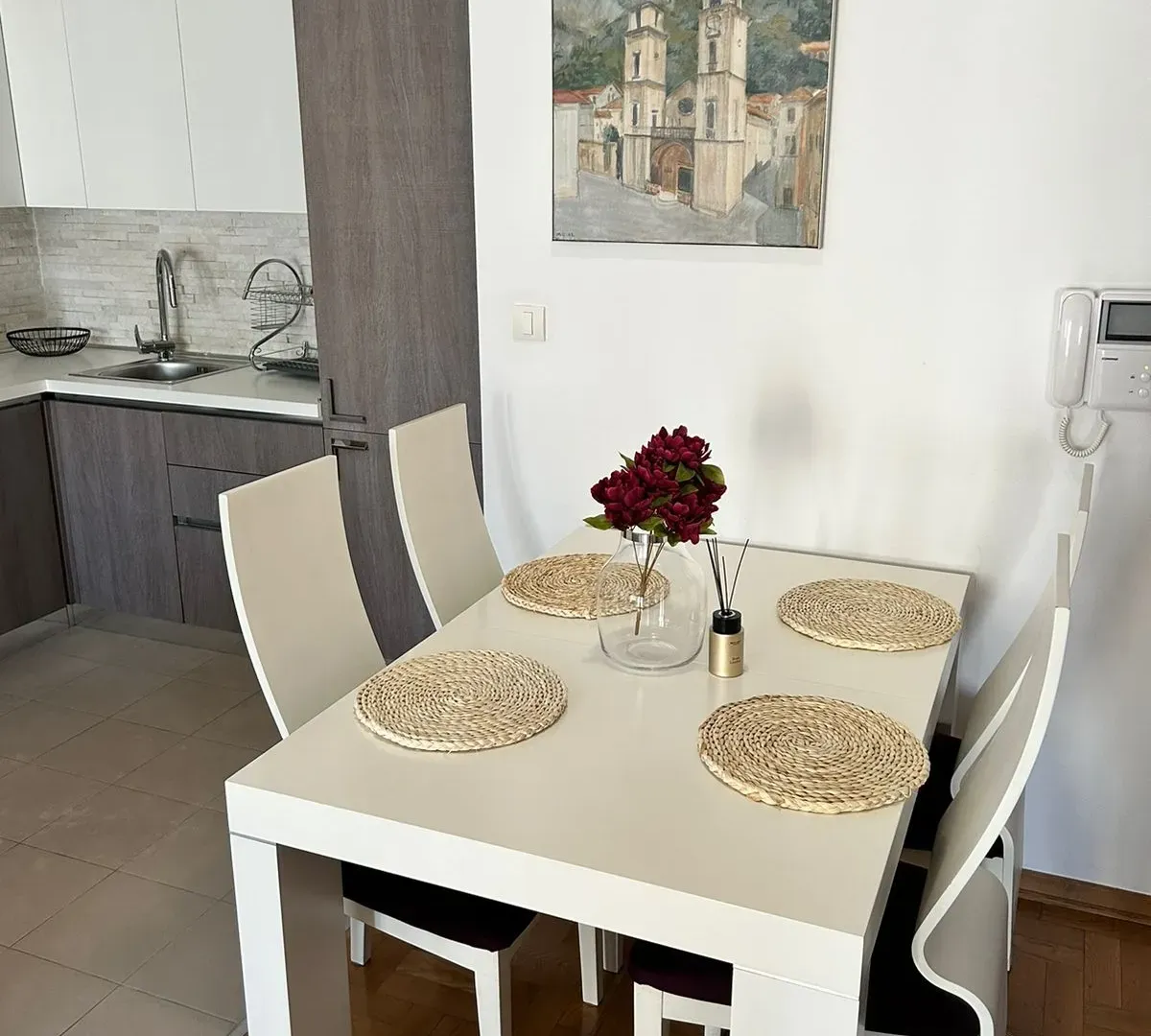 Izdavanje, stan, 50m², Tološka šuma, Podgorica