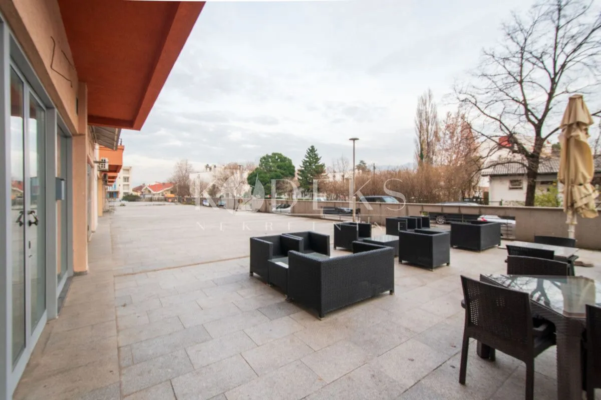 Sale, office space, 43m², Stari Aerodrom, Podgorica