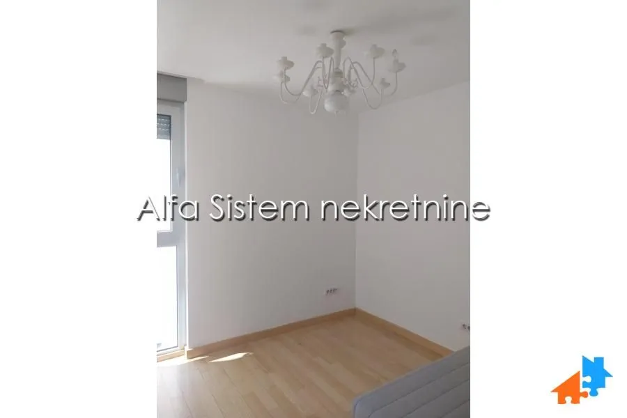Rent, four bedroom apartment, 170m², Kalenić Pijaca, Vračar Sve Podlokacije
