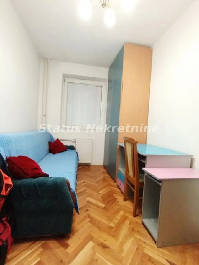Izdavanje, dvosoban stan, 49m², Socijalno, Novi Sad Sve Podlokacije