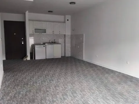 Rent, two bedroom apartment, 84m², Preko Morače, Podgorica - image 11
