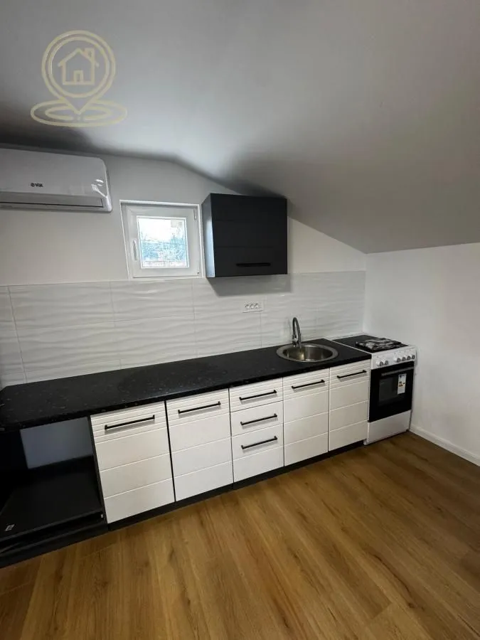 Rent, three bedroom apartment, 55m², Voždovac Sve Podlokacije, Beograd