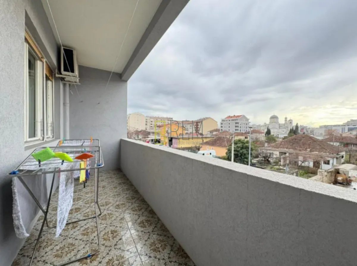 Prodaja, dvosoban stan, 86m², Momišići, Podgorica