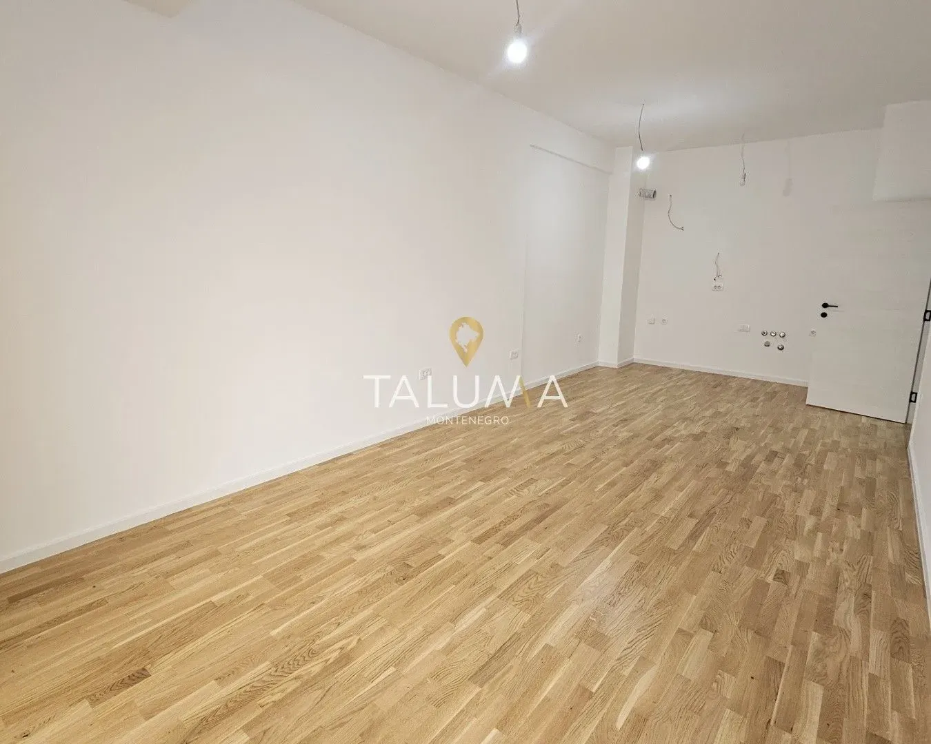 Izdavanje, stan, 269m², Stari Aerodrom, Podgorica