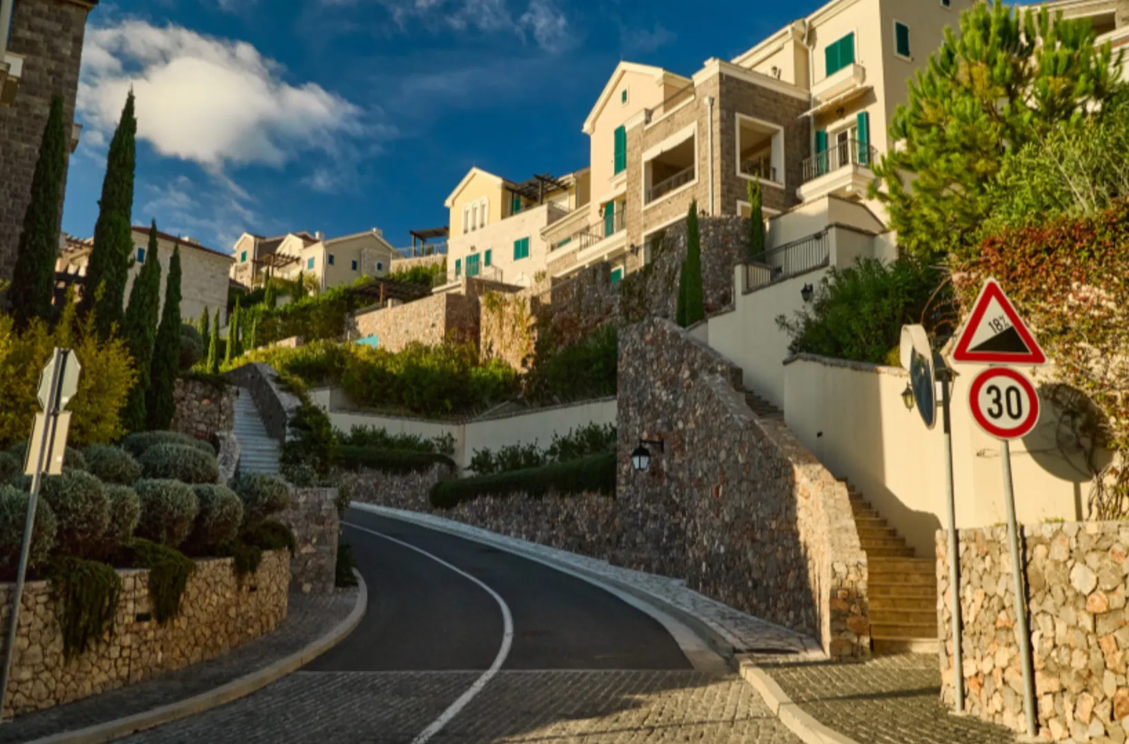 Prodaja, dvosoban stan, 104m², Luštica Bay, Tivat