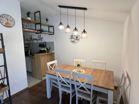 Prodaja, dvosoban stan, 72m², Stari Aerodrom, Podgorica - image 20