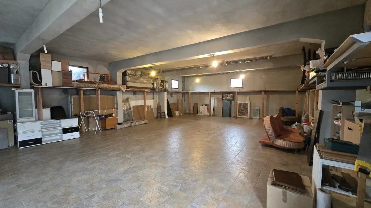 Rent, office space, 150m², Donja Gorica, Podgorica