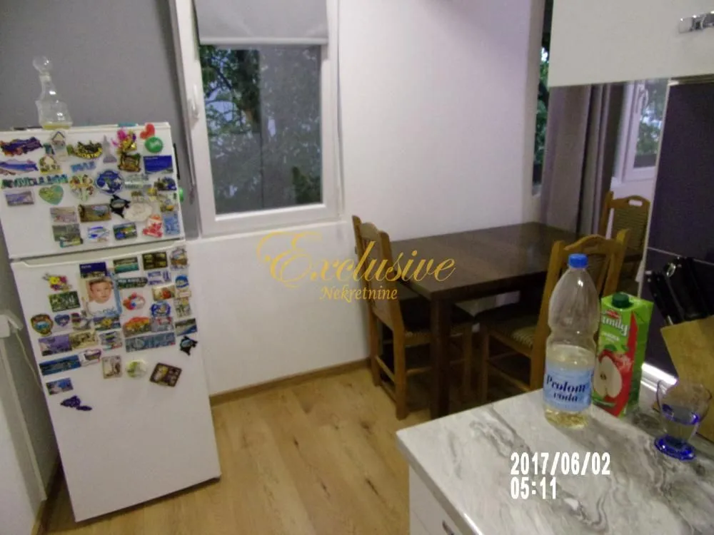 Prodaja, trosoban stan, 72m², Čukarica, Beograd