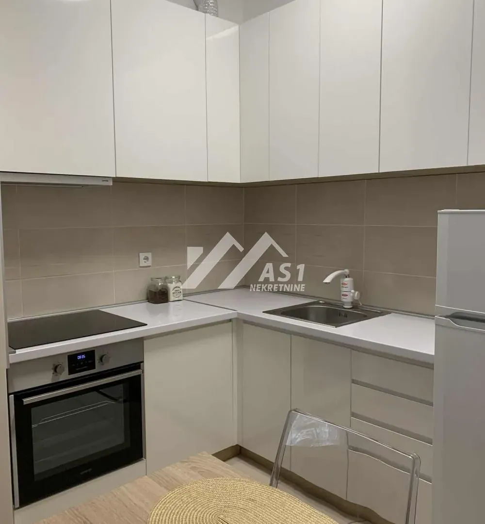 Izdavanje, stan, 33m², Spens, Novi Sad Sve Podlokacije