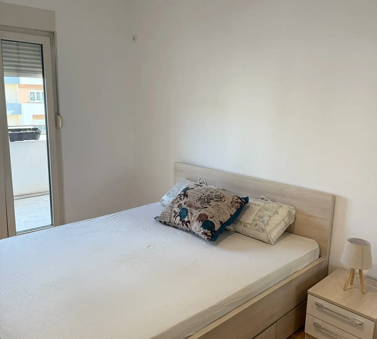 Rent, apartment, 69m², Central Point, Podgorica