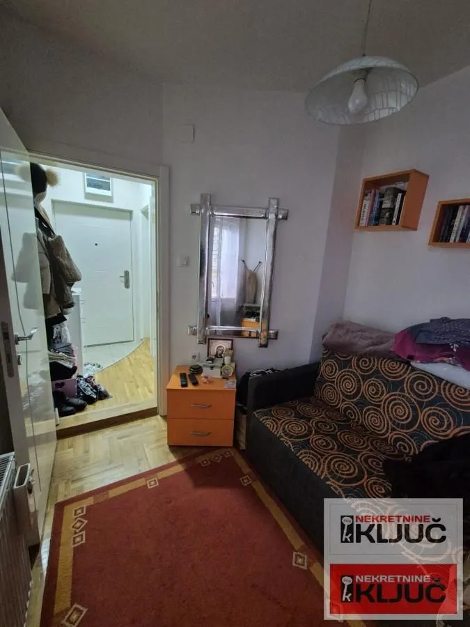 Prodaja, jednosoban stan, 40m², Centar, Novi Sad