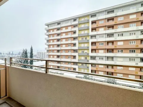 Rent, one bedroom apartment, 49m², Central Point, Podgorica - image 9