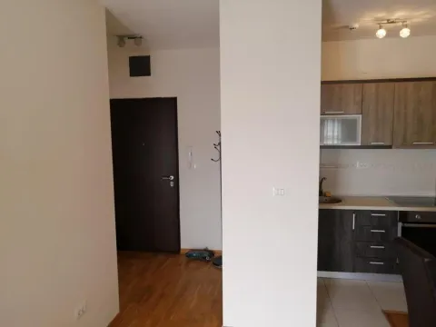 Izdavanje, jednosoban stan, 45m², City Kvart, Podgorica - image 7