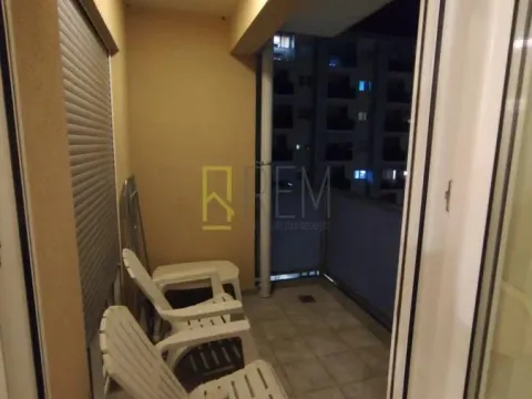 Izdavanje, jednosoban stan, 43m², City Kvart, Podgorica - image 8