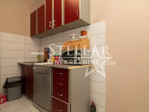 Izdavanje, kuća, 100m², Dajbabe, Podgorica - image 11