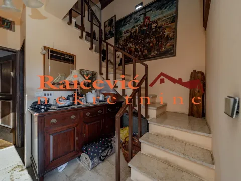 Prodaja, kuća, 199m², Krupanj, Srbija - image 12