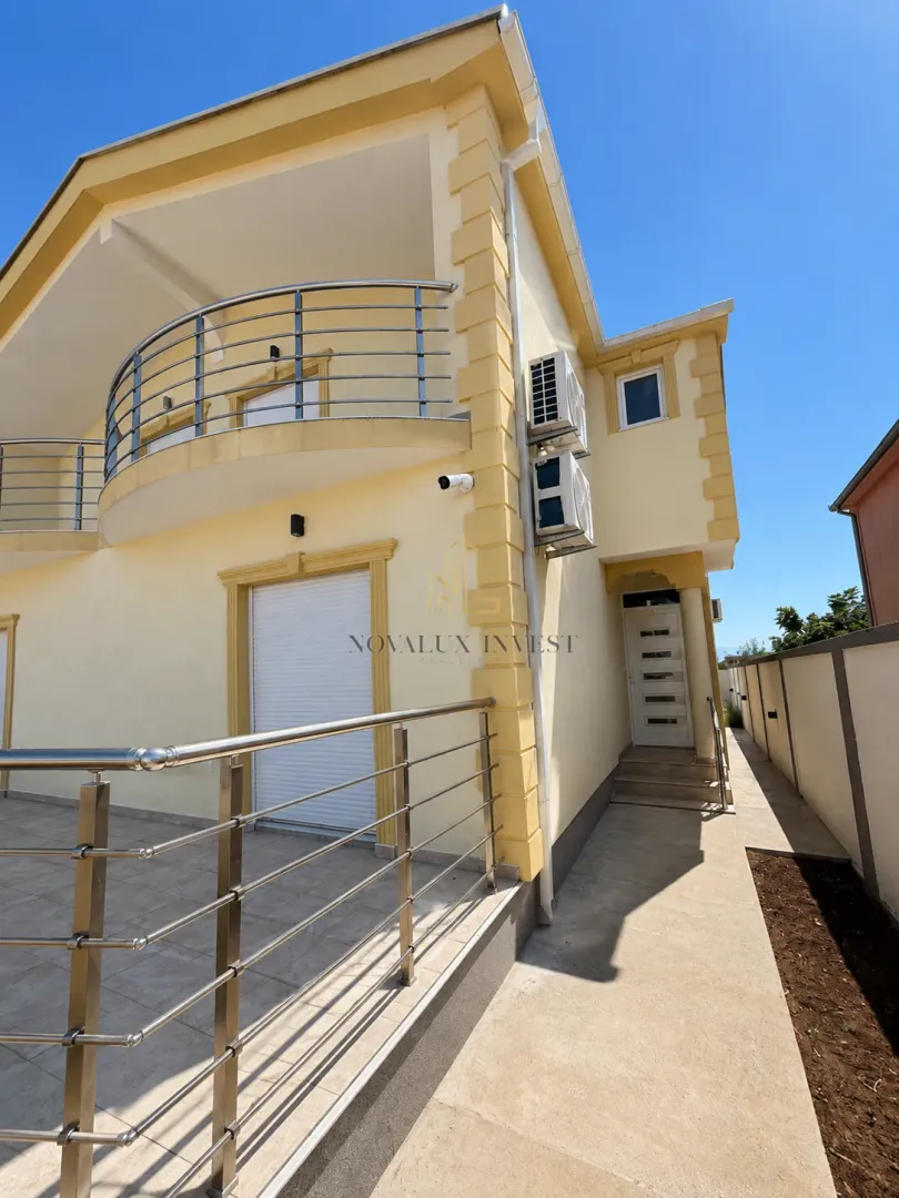 Rent, house, 200m², Karaburško Polje, Podgorica