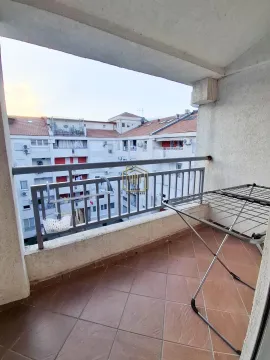 Izdavanje, dvosoban stan, 75m², Blok 9, Podgorica - image 11