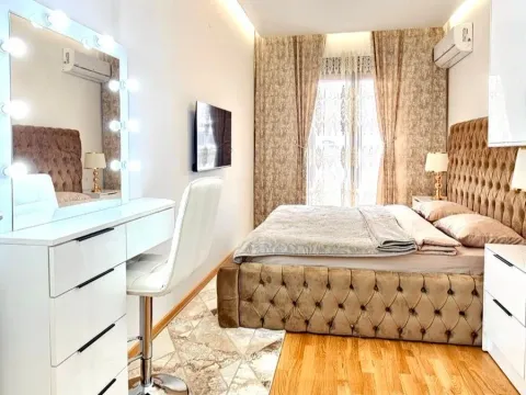 Rent, one bedroom apartment, 88m², Stara Varoš, Podgorica - image 14