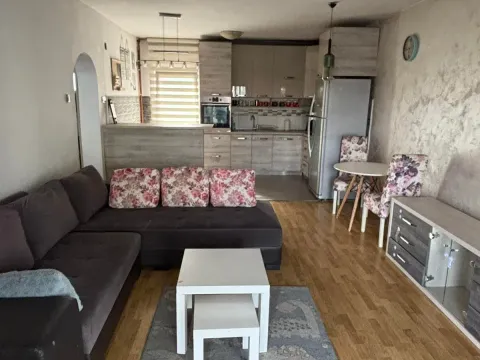 Prodaja, kuća, 150m², Stari Aerodrom, Podgorica - image 11