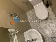 Izdavanje, kuća, 220m², Savski Venac, Beograd - image 25