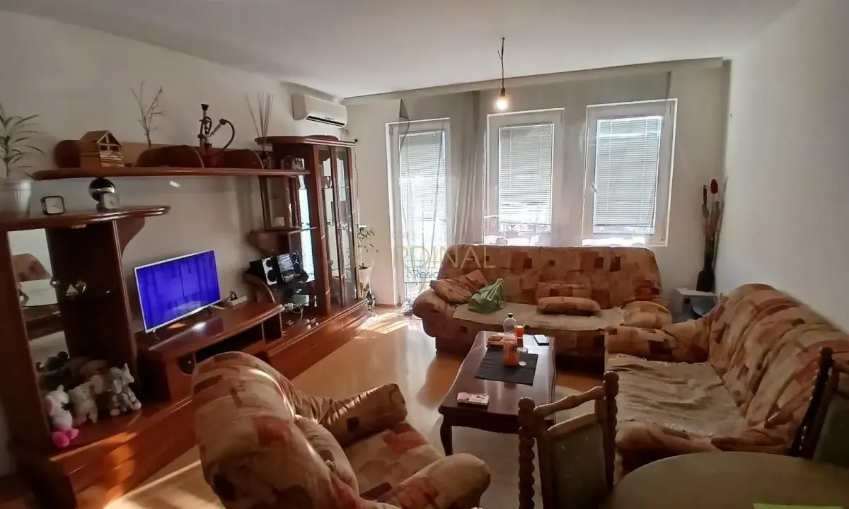 Prodaja, jednosoban stan, 55m², Jagodina, Srbija