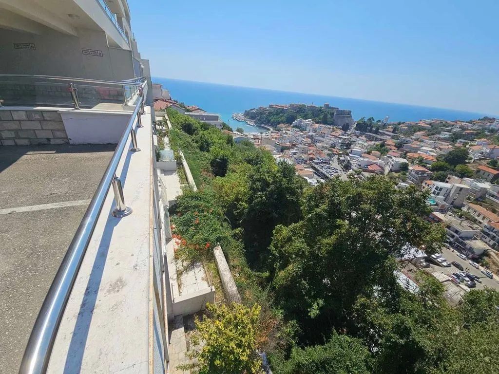 Sale, one bedroom apartment, 82m², Pinješ, Ulcinj