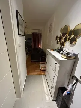 Prodaja, jednosoban stan, 38m², City Kvart, Podgorica - image 7