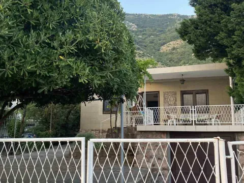 Sale, house, 62m², Bar, Crna Gora - image 1