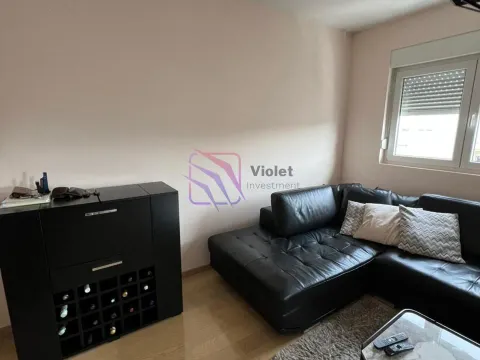 Prodaja, jednosoban stan, 53m², City Kvart, Podgorica - image 11