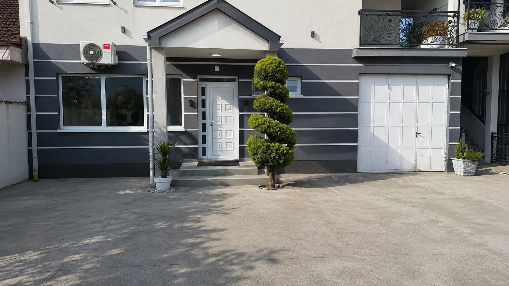 Rent, office space, 110m², Stari Aerodrom, Podgorica