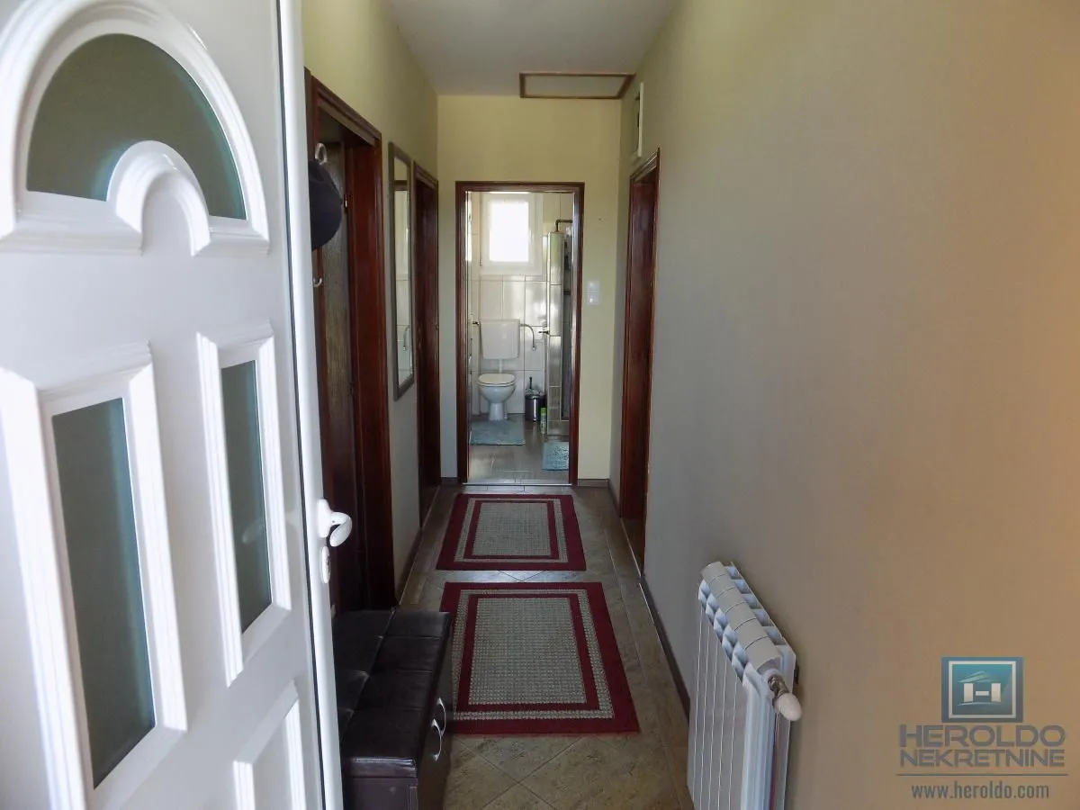 Sale, house, 96m², Karadjordjevo brdo, Paraćin