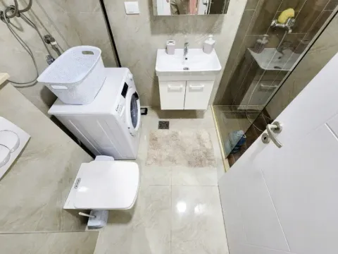 Rent, one bedroom apartment, 47m², Šušanj, Bar - image 4