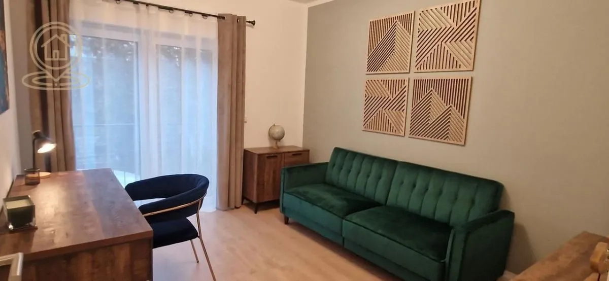 Izdavanje, trosoban stan, 135m², Stari Grad, Beograd
