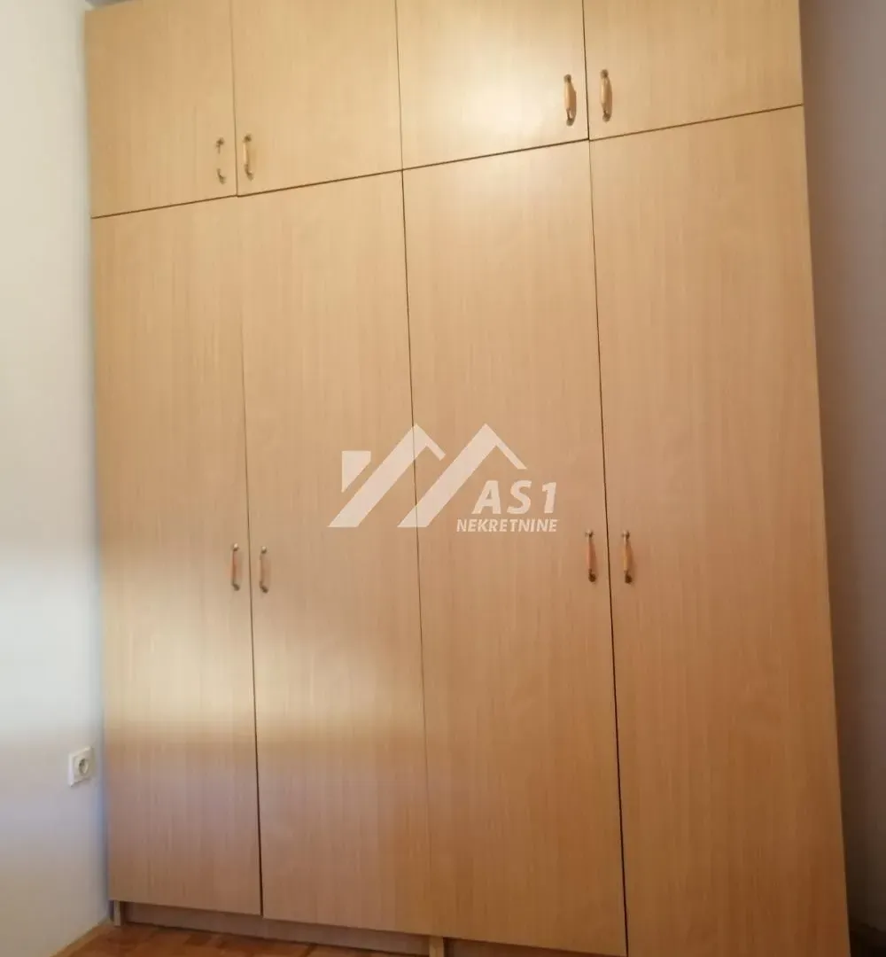 Izdavanje, jednosoban stan, 35m², Nova Detelinara, Novi Sad Sve Podlokacije