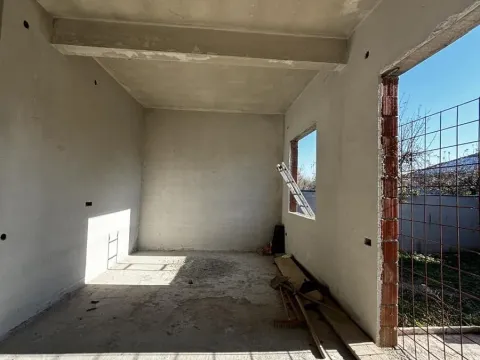 Prodaja, kuća, 120m², Vrežina, Niš - image 14