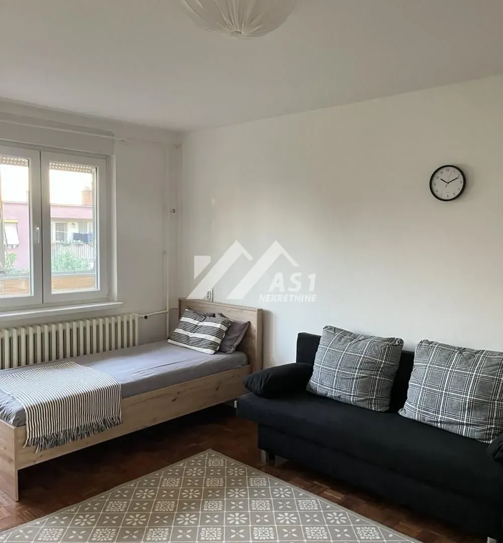 Izdavanje, dvosoban stan, 43m², Detelinara, Novi Sad Sve Podlokacije