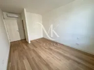 Izdavanje, trosoban stan, 78m², Savski Venac, Beograd - image 17