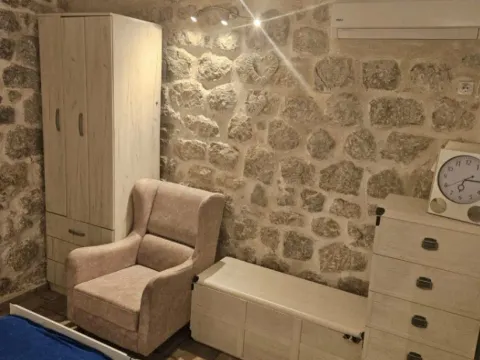 Prodaja, kuća, 240m², Risan, Kotor - image 8