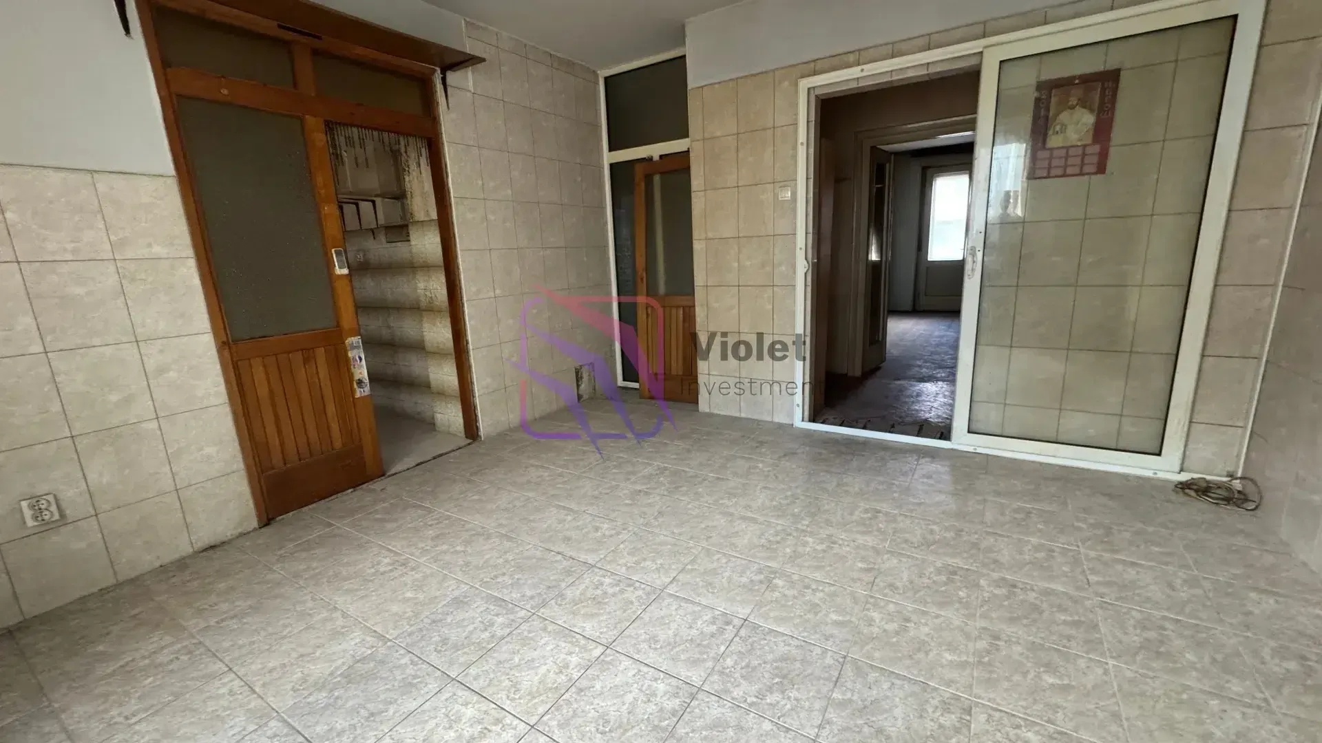 Prodaja, dvosoban stan, 85m², Centar, Podgorica