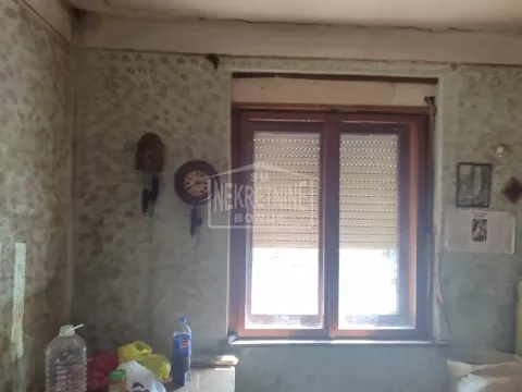 Sale, house, 163m², Železničko Naselje, Subotica - image 8