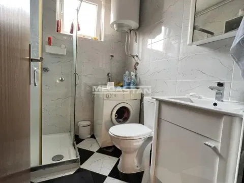 Sale, house, 200m², Bezanijska Kosa 1, Bežanijska Kosa Sve Podlokacije - image 20