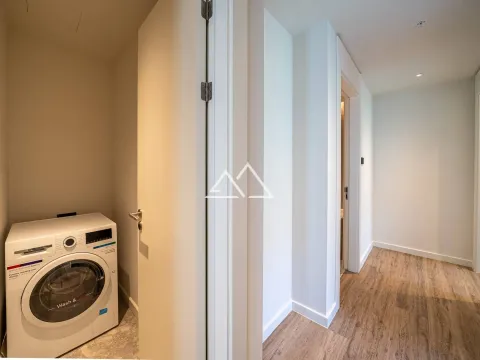 Prodaja, dvosoban stan, 91m², Tivat, Crna Gora - image 16