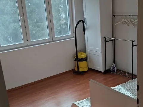 Izdavanje, trosoban stan, 110m², Makedonsko naselje, Bar - image 7