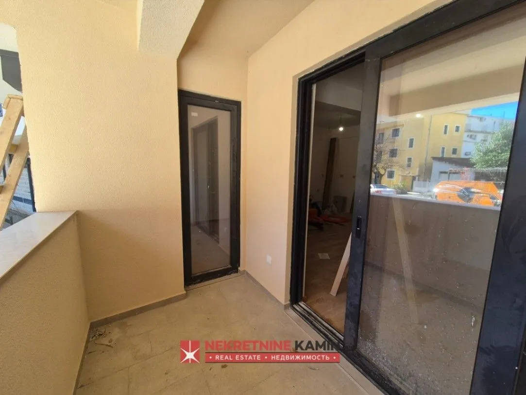 Prodaja, garsonjera, 35m², Adok, Budva