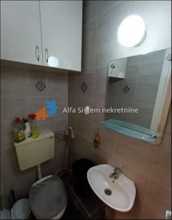 Rent, four bedroom apartment, 100m², Denkova Basta, Zvezdara Sve Podlokacije