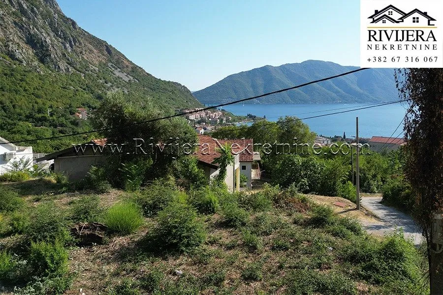 Prodaja, plac, 910m², Risan, Kotor