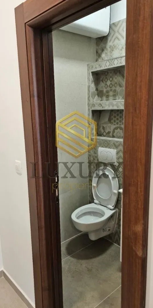 Rent, office space, 46m², Pobrežje, Podgorica