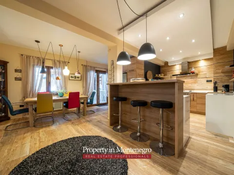 Prodaja, kuća, 266m², Kotor, Crna Gora - image 10